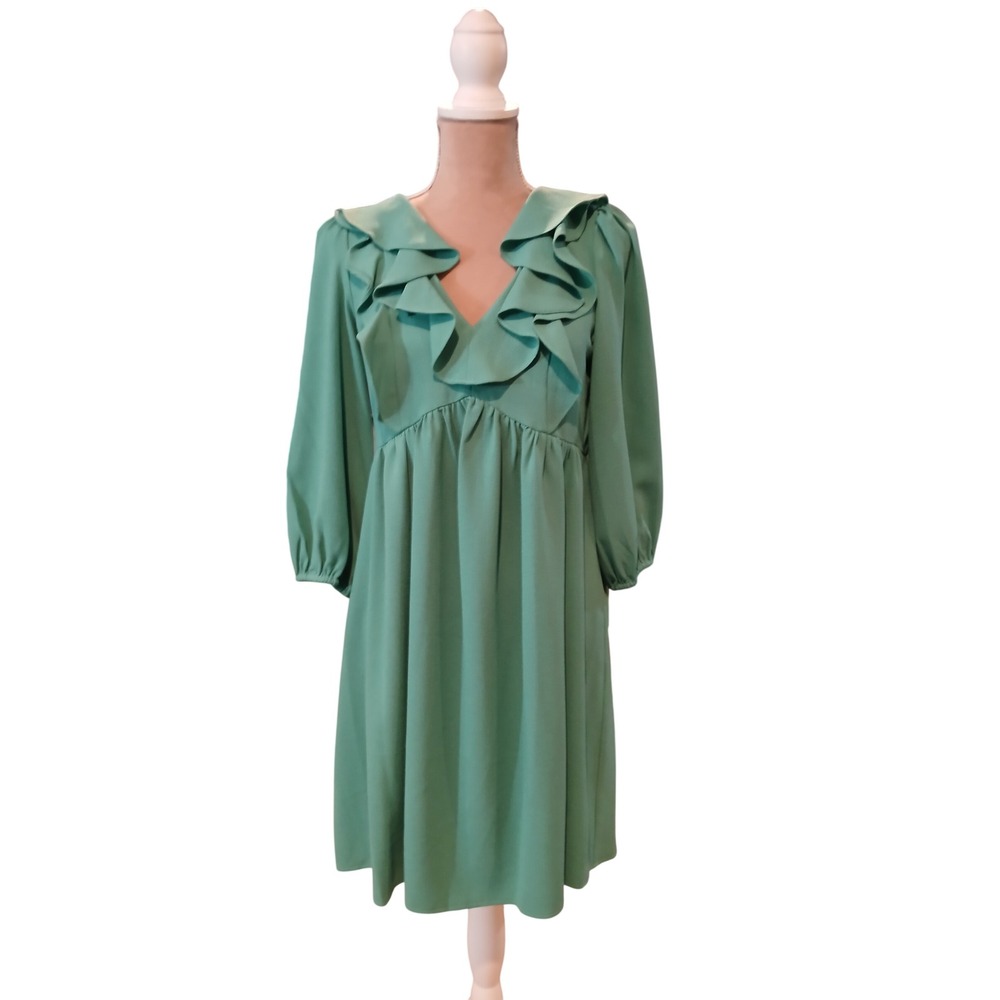 Melonie T sz 2 Fern Green Ruffle V-Neck Empire Waist Dress New Knee Length